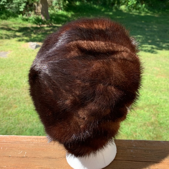 Vintage 1950\'s Brown Mink Fur Hat main image 9